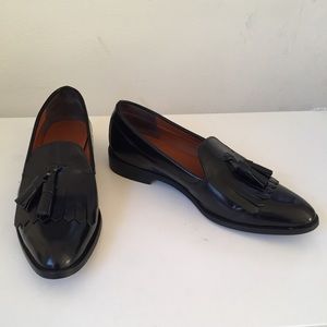 Everlane Tassel Black Loafers